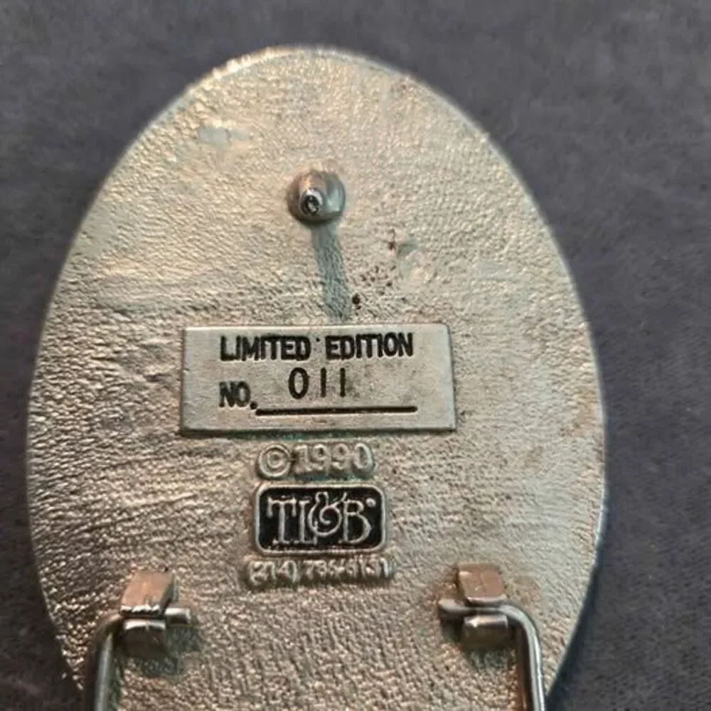 commemorative belt buckle  